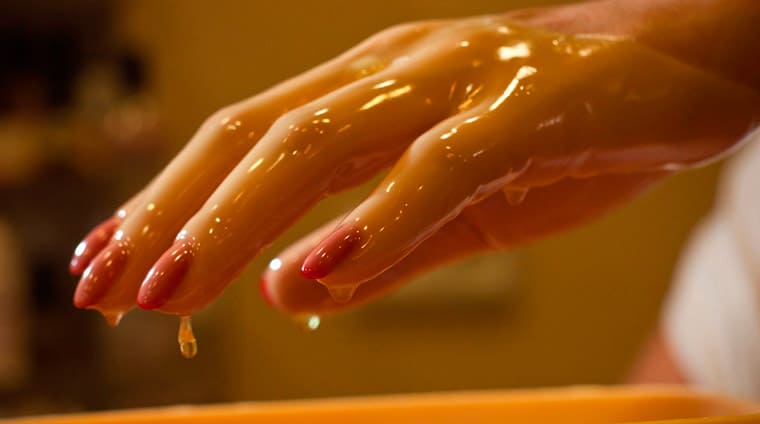 Парафинотерапия для рук: получите еще большее удовольствие от SPA-процедур в Wellness Club BR