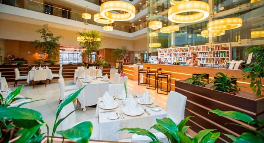 Лобби-бар отеля Bridge Resort Сочи